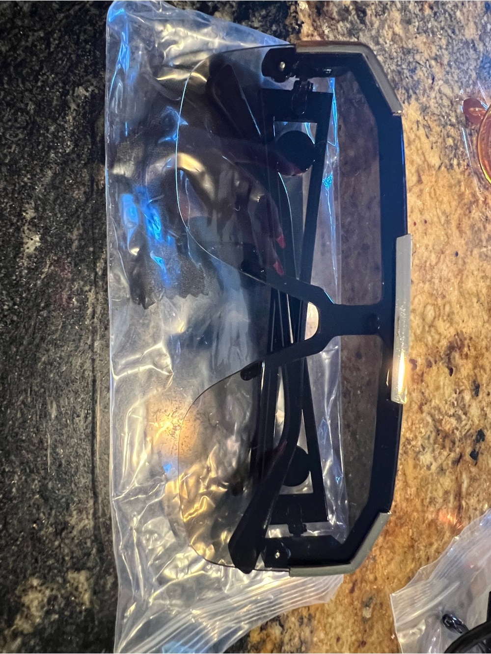 Black Fashion Sunglasses with ombré lenses